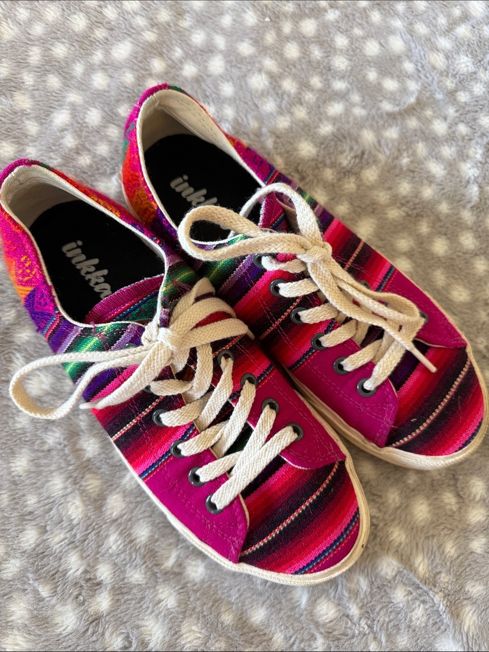 Canvas Lace-Up Sneakers in Bright Pink Stripe